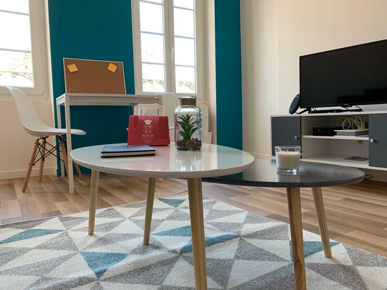 Esprit Studio Sur Plateau Central Clermont-Ferrand Eksteriør bilde