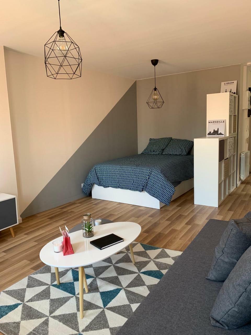 Esprit Studio Sur Plateau Central Clermont-Ferrand Eksteriør bilde